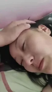 看着老婆又得到一根大鸡把