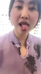 大奶韵味美熟女